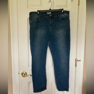 Kensie Women’s Size 16 Ankle Length Jeans